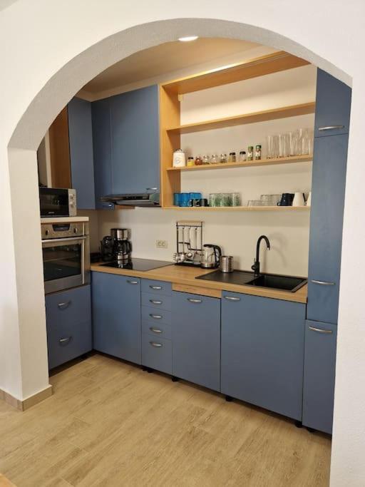 Castanea - Kuca Za Odmor S Bazenom Villa